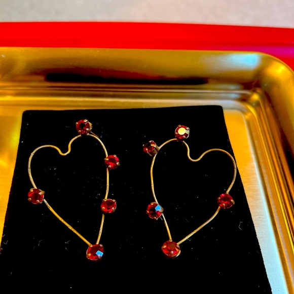 Heart shape earrings - Picture 2 of 3